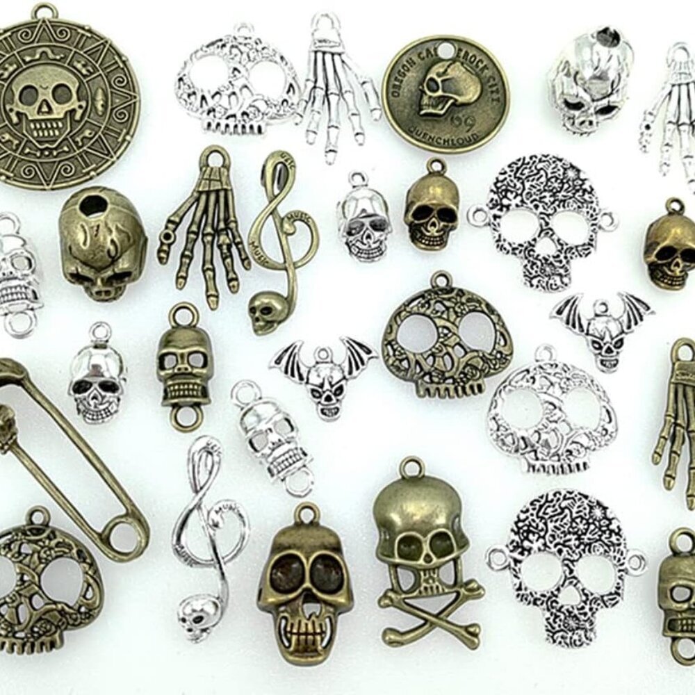 ALIMITOPIA 100 Grams Assorted Skull Skeleton Bone Punk Steampunk Charm Pendant C